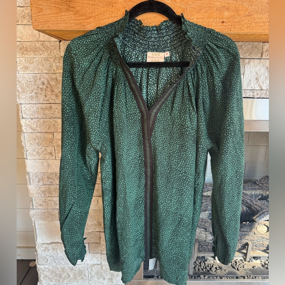 Rungolee Aspen Full Sleeve Silk Blouse, sz med